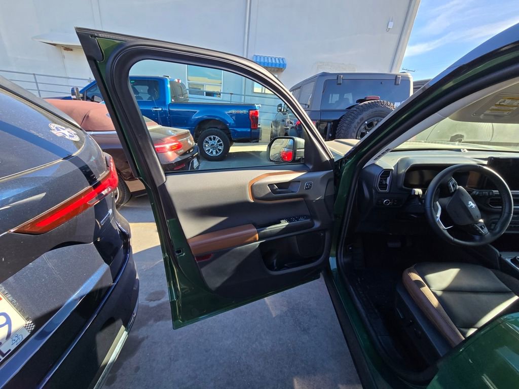 Used 2025 Ford Bronco Sport Outer Banks w/ Outer Banks Tech Package+ image 8