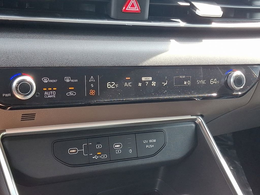 New 2026 Kia Carnival EX image 13