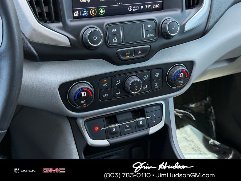 Used 2022 GMC Terrain SLT w/ LPO, Floor Liner Package image 35