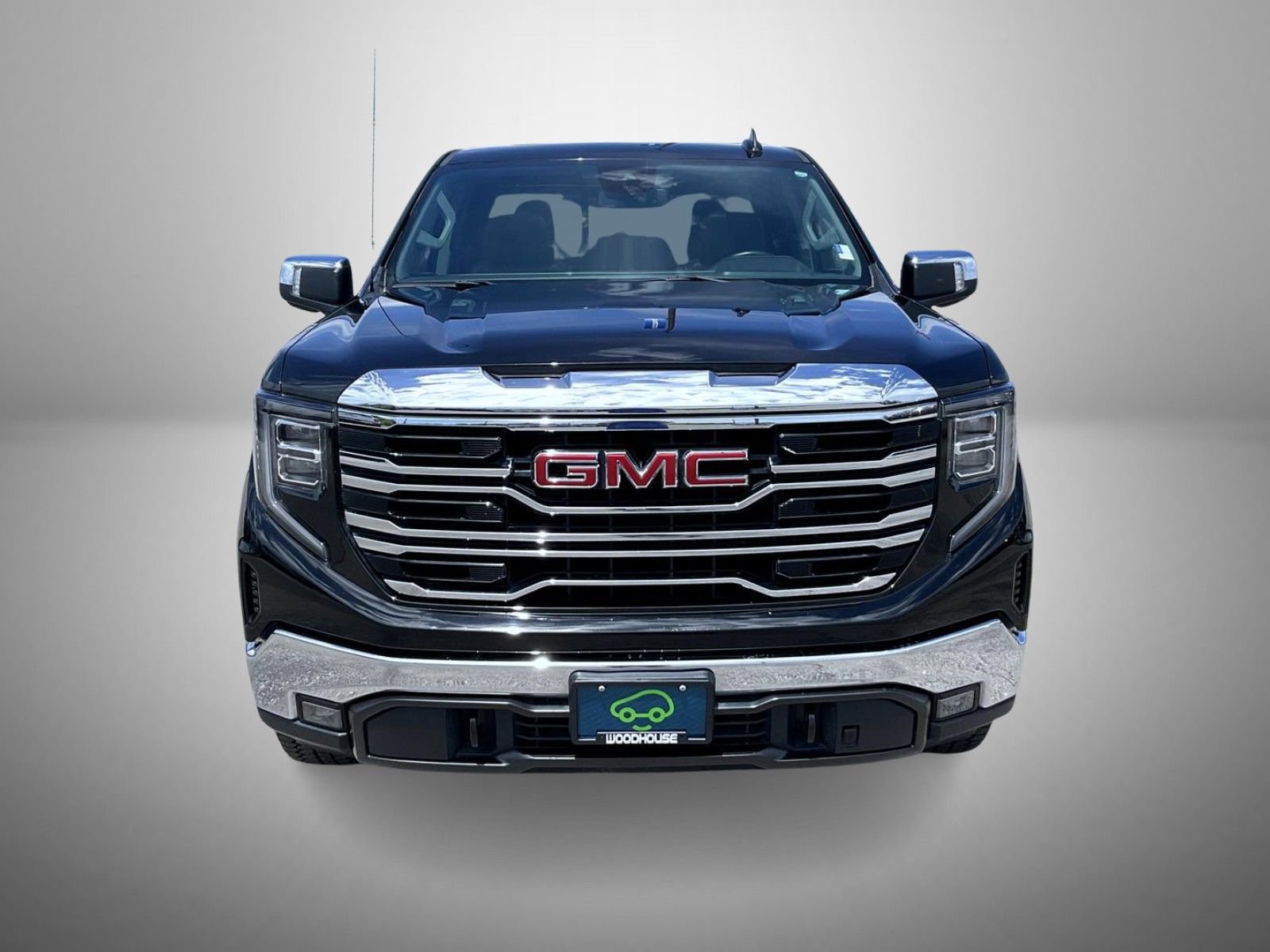 Certified 2023 GMC Sierra 1500 SLT w/ SLT Premium Package AWD/4WD image 2