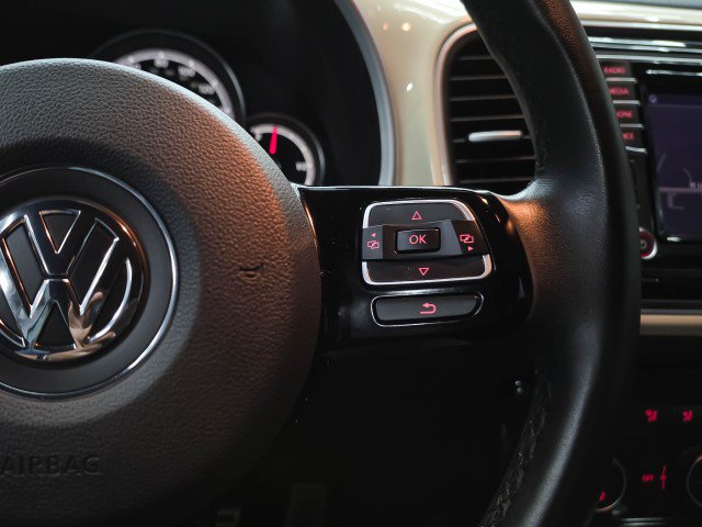 Used 2019 Volkswagen Beetle 2.0T Final Edition SEL FWD image 20
