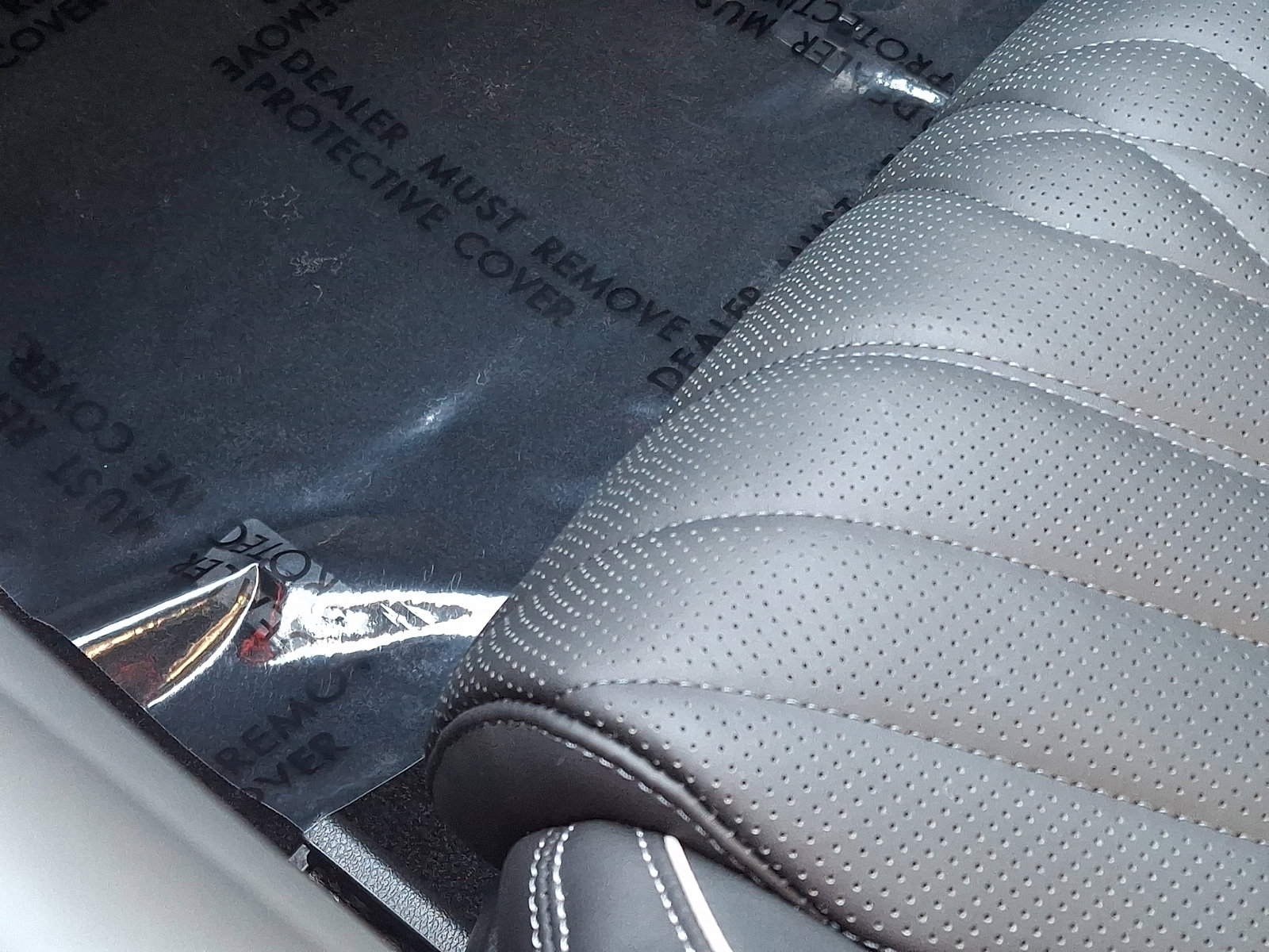 Certified 2025 Genesis G90 3.5T image 26