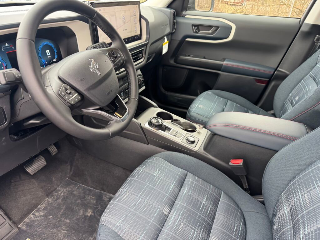 New 2025 Ford Bronco Sport Heritage w/ Convenience Package image 6