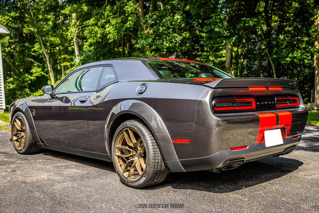 Used 2020 Dodge Challenger SRT Hellcat image 6