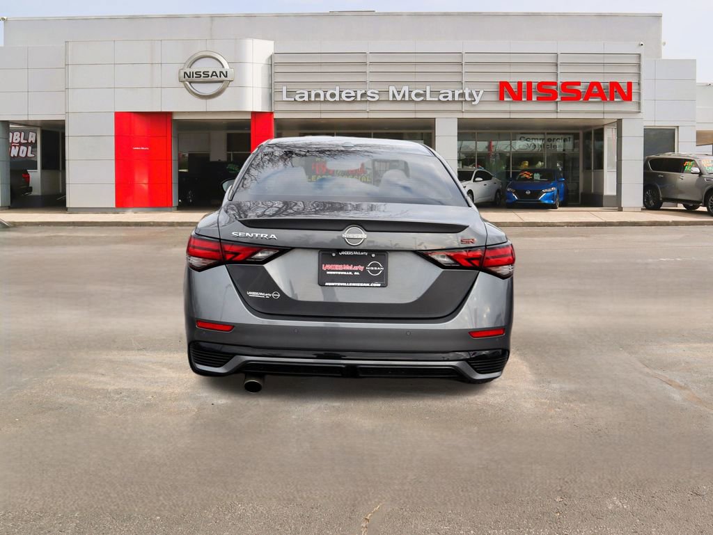 Used 2025 Nissan Sentra SR w/ SR Premium Package image 4