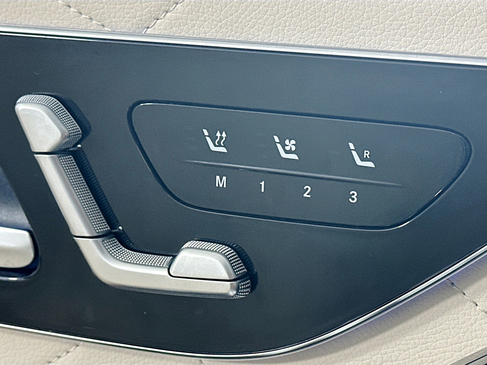 Certified 2022 Mercedes-Benz S 580 4MATIC Sedan image 26