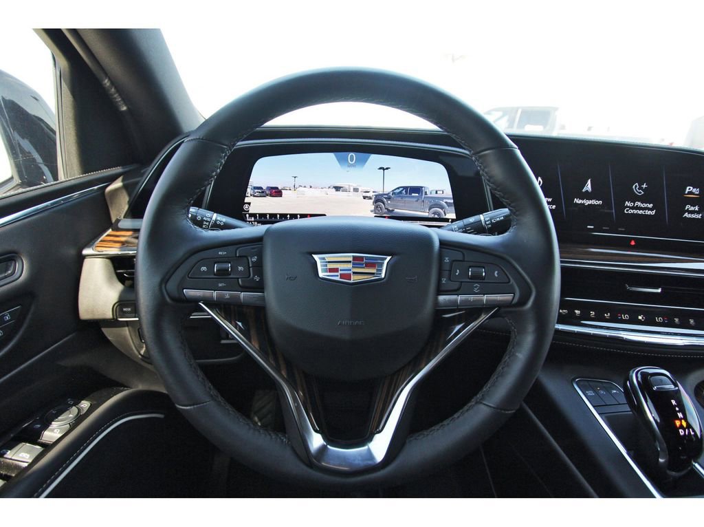 Used 2024 Cadillac Escalade Luxury image 15