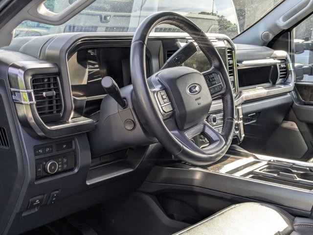 Used 2023 Ford F350 Lariat w/ Lariat Ultimate Package image 2