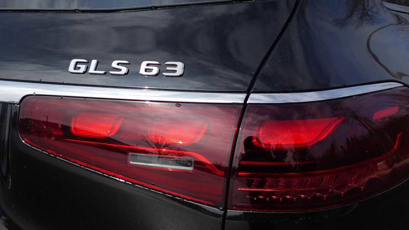 New 2026 Mercedes-Benz GLS 63 AMG 4MATIC image 13
