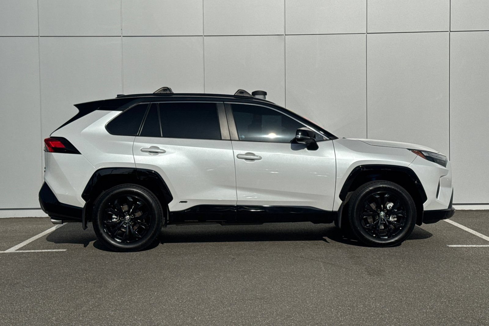 Used 2024 Toyota RAV4 XSE w/ Advanced Technology Package AWD/4WD image 6