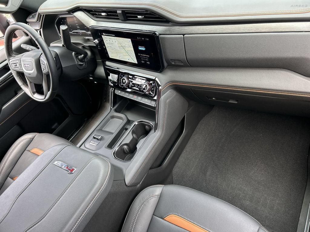 Used 2025 GMC Sierra 2500 AT4 w/ Max Trailering Package AWD/4WD image 28