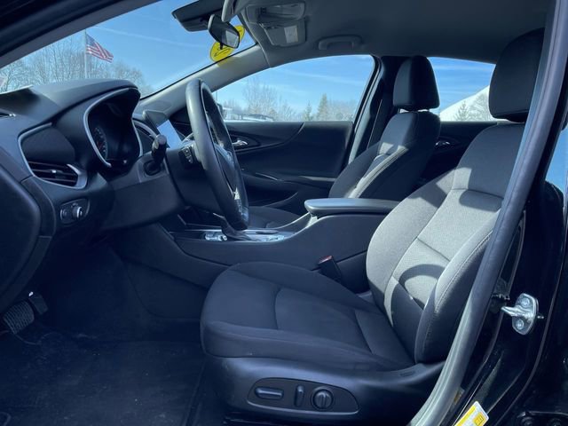 Used 2024 Chevrolet Malibu LT w/ Midnight Edition image 19
