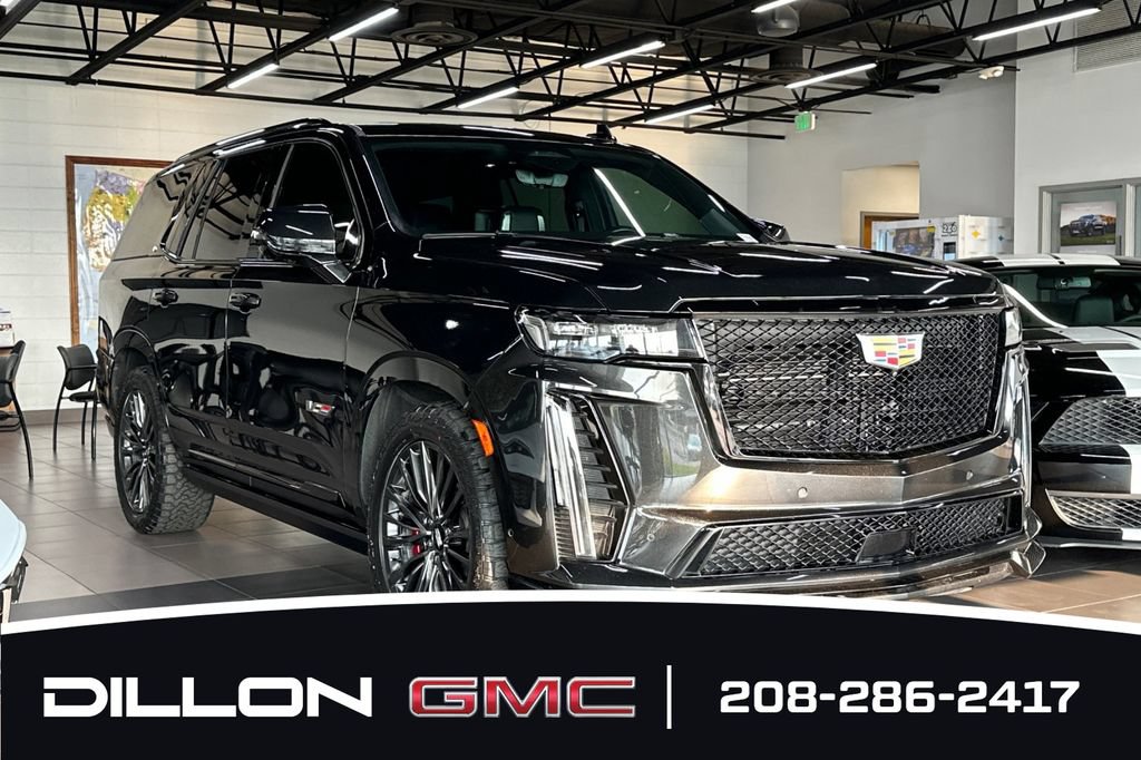 Used 2024 Cadillac Escalade V w/ Heavy-Duty Trailer Package AWD/4WD video 2