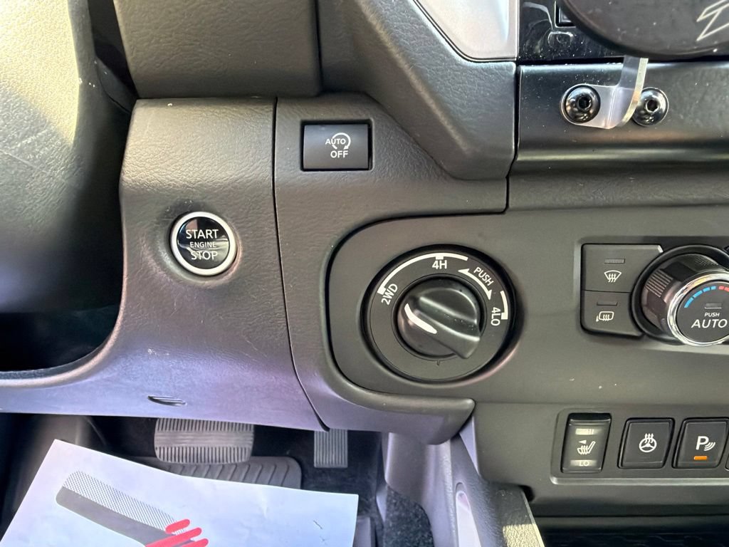 Used 2025 Nissan Frontier SV w/ SV Convenience Package AWD/4WD image 27