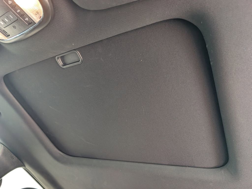 Used 2020 Jeep Grand Cherokee Limited w/ Trailer Tow Group IV image 17