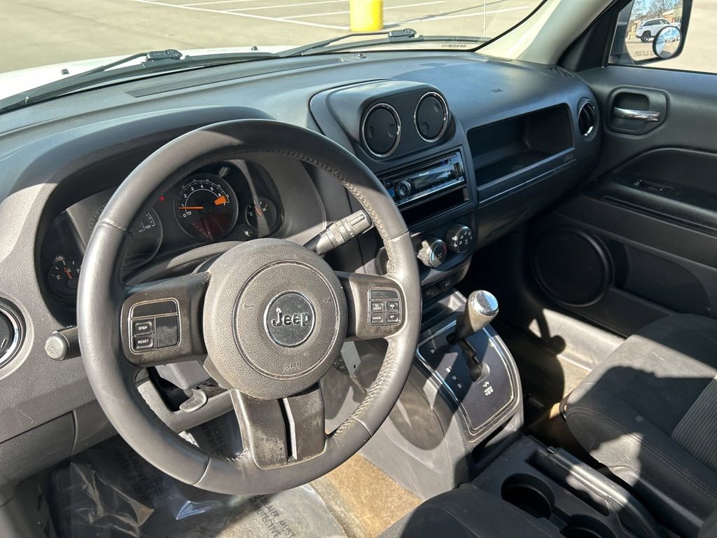 Used 2016 Jeep Patriot Latitude image 22