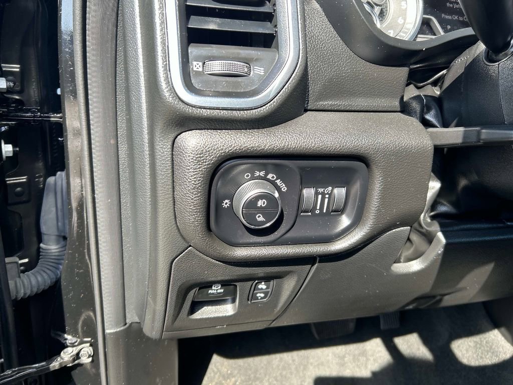 Certified 2023 RAM 1500 Laramie image 22