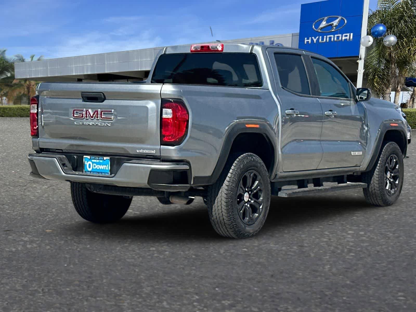 Used 2023 GMC Canyon Elevation RWD image 3