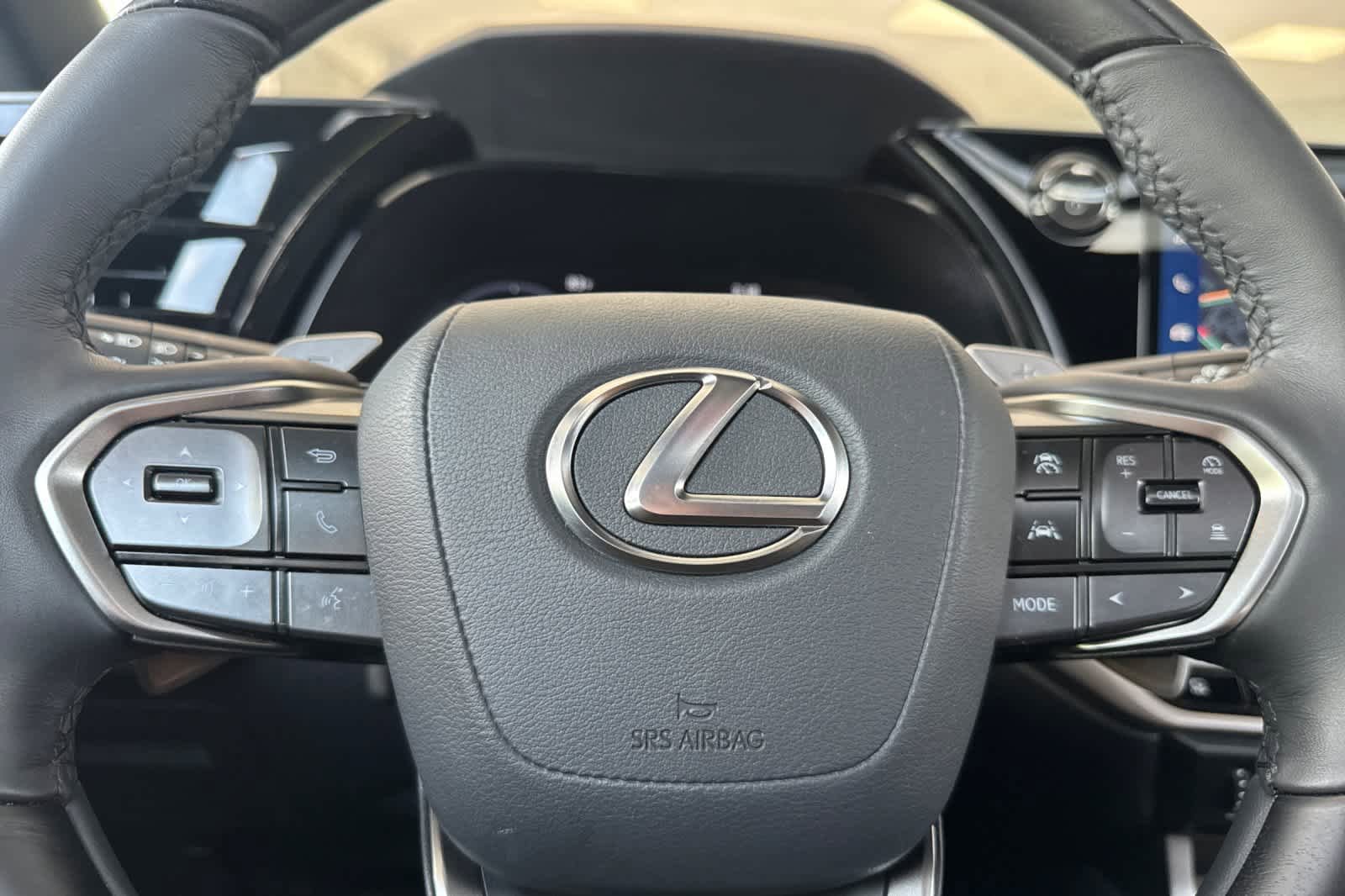 Certified 2025 Lexus RX 350h w/ Convenience Package AWD/4WD image 25
