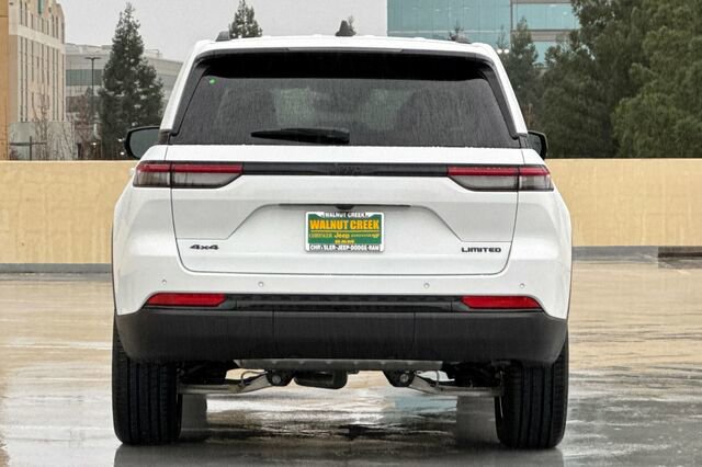 New 2025 Jeep Grand Cherokee Limited image 5