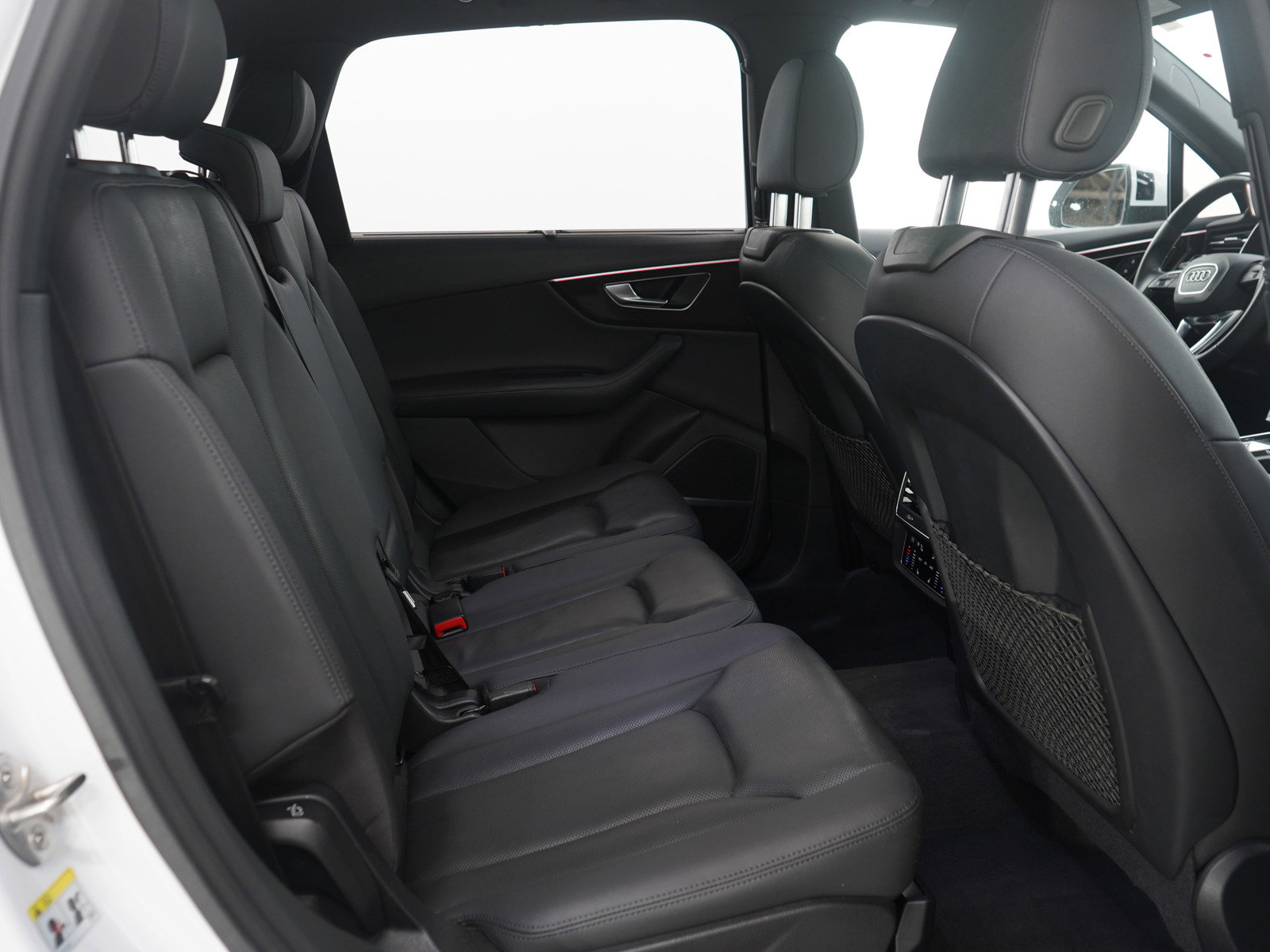 Used 2021 Audi Q7 3.0T Prestige image 15