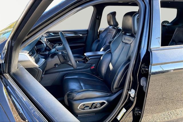 Used 2023 Jeep Grand Cherokee L Overland w/ Luxury Tech Group IV image 15