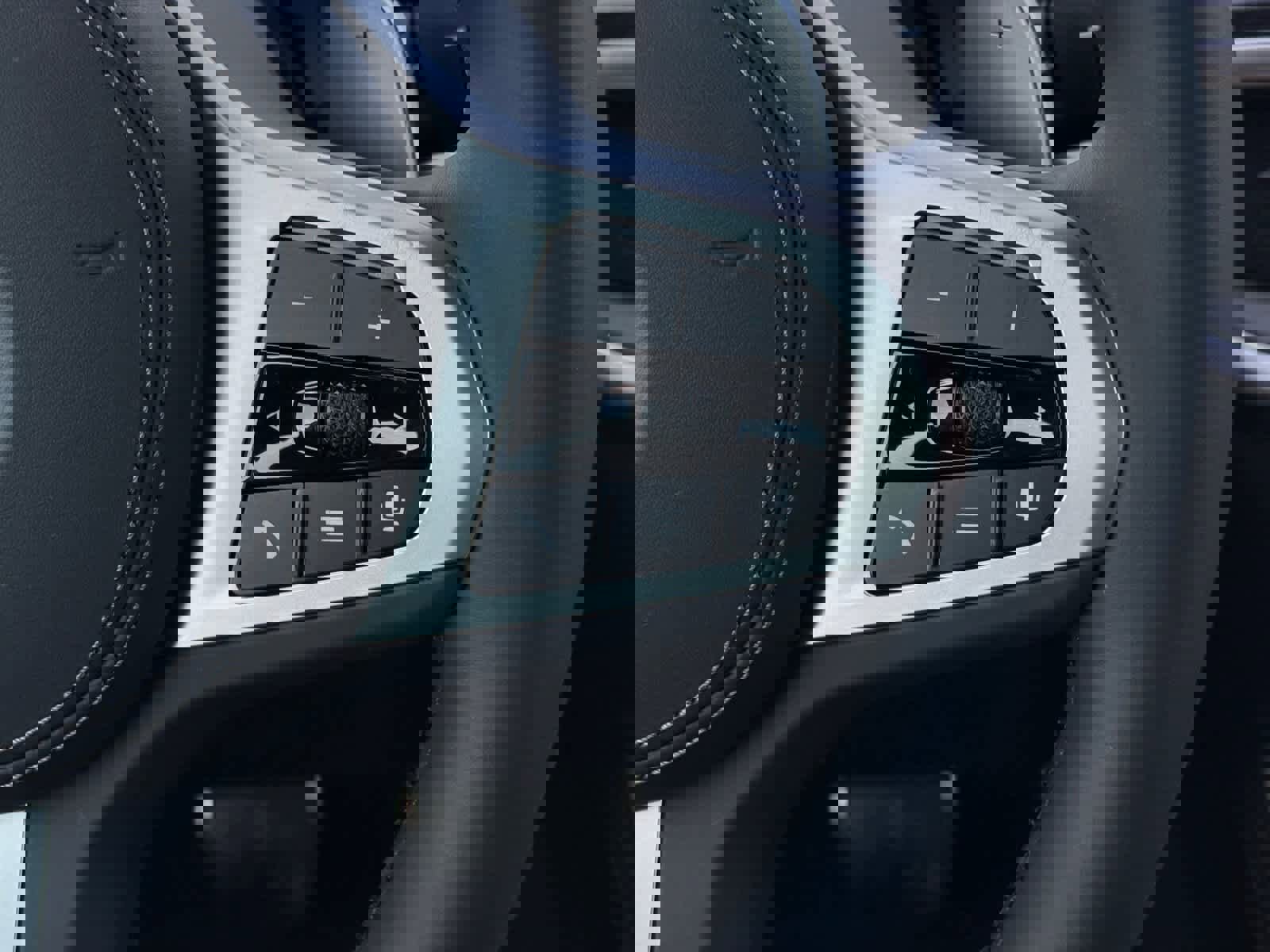 New 2026 BMW X5 xDrive40i w/ Executive Package image 18