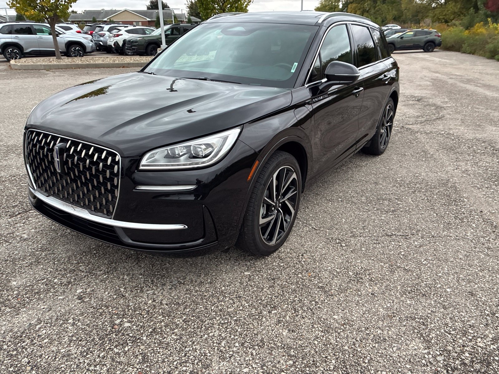Used 2024 Lincoln Corsair Grand Touring w/ Equipment Group 301A AWD/4WD image 3