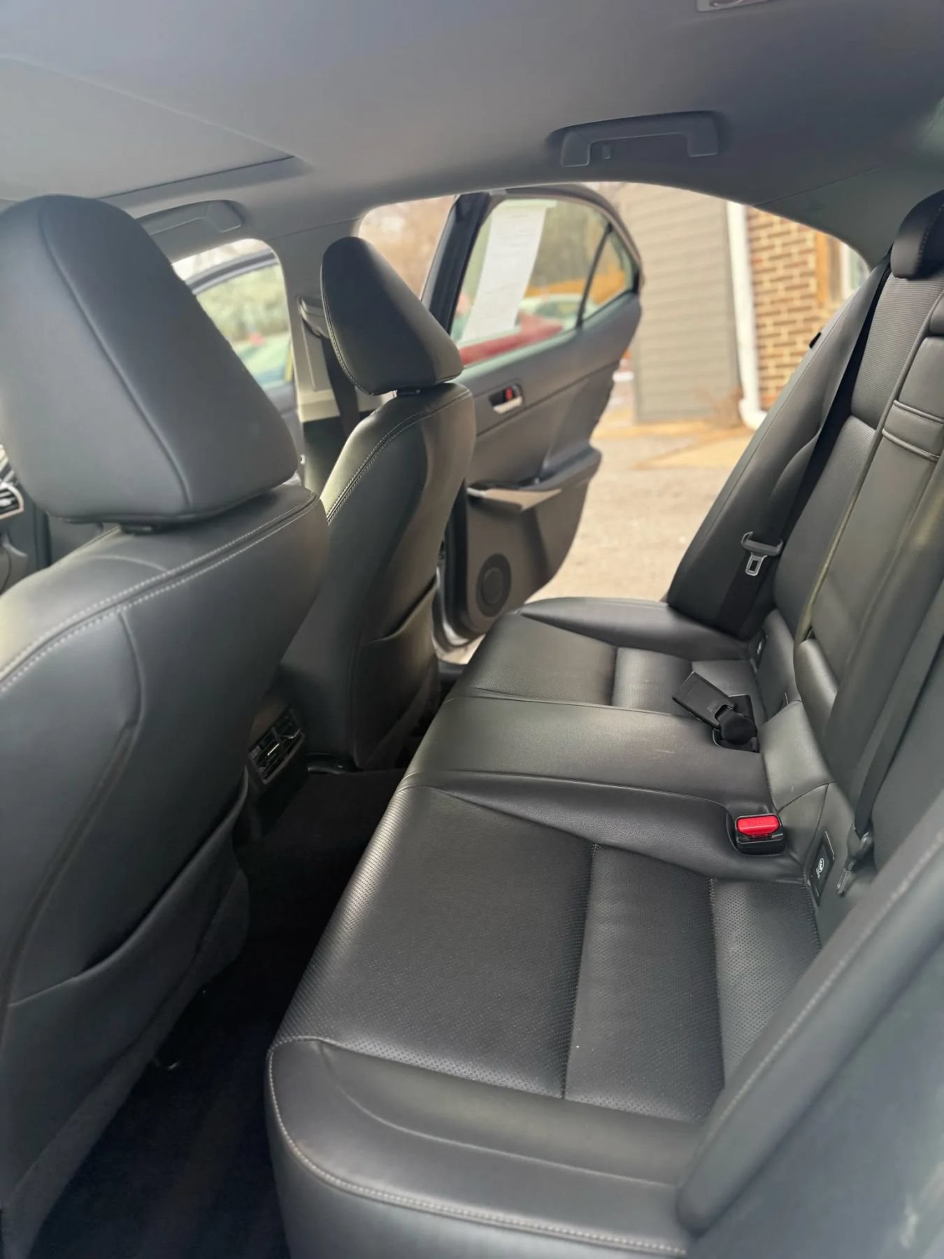 Used 2016 Lexus IS 200t RWD image 24