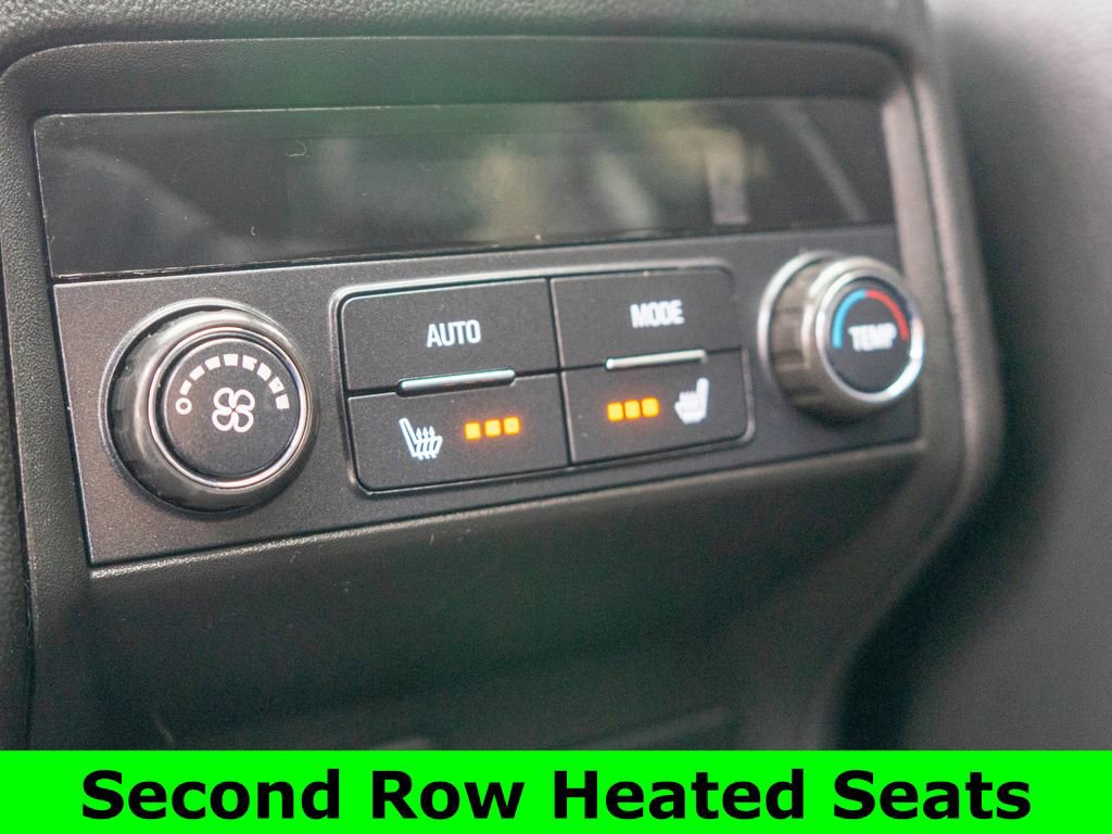 Used 2021 GMC Acadia AT4 w/ Technology Package image 16