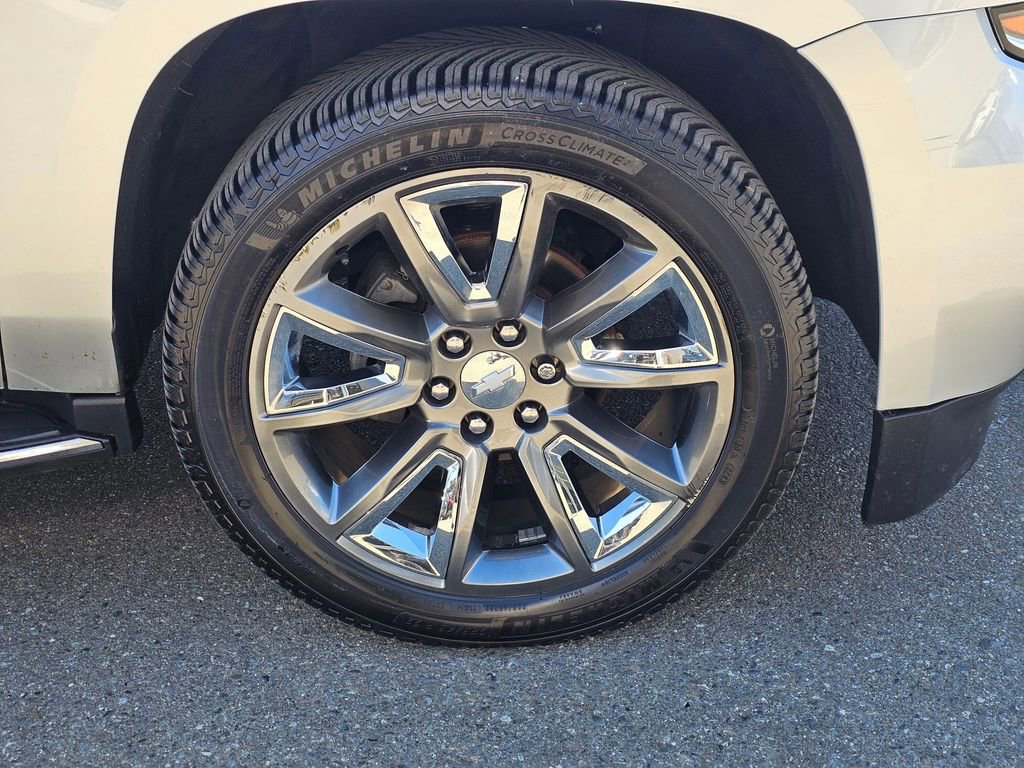 Used 2017 Chevrolet Tahoe Premier AWD/4WD image 9