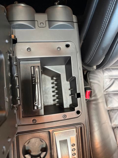Used 2005 HUMMER H2 SUT w/ Preferred Equipment Group AWD/4WD image 33