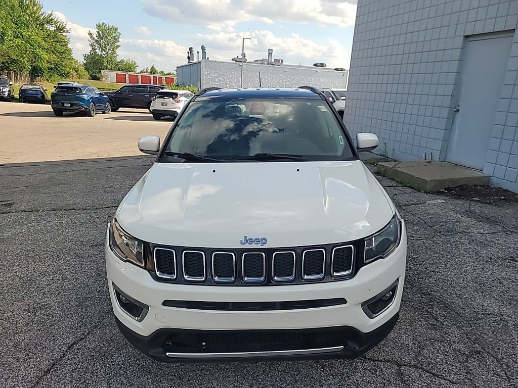 Used 2017 Jeep Compass Limited w/ Navigation Group AWD/4WD image 7