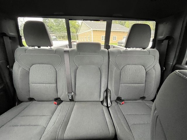 Used 2022 RAM 1500 Big Horn AWD/4WD image 27