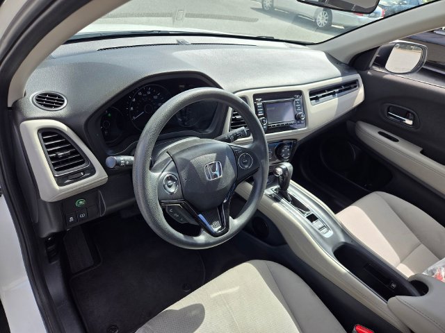 Used 2021 Honda HR-V LX image 8