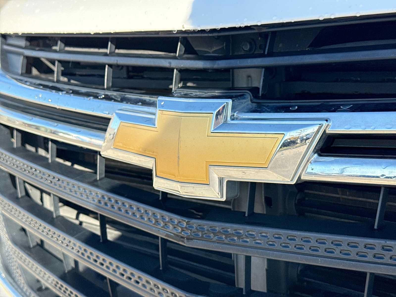 Used 2018 Chevrolet Traverse LS w/ LPO, Floor Liner Package FWD image 11