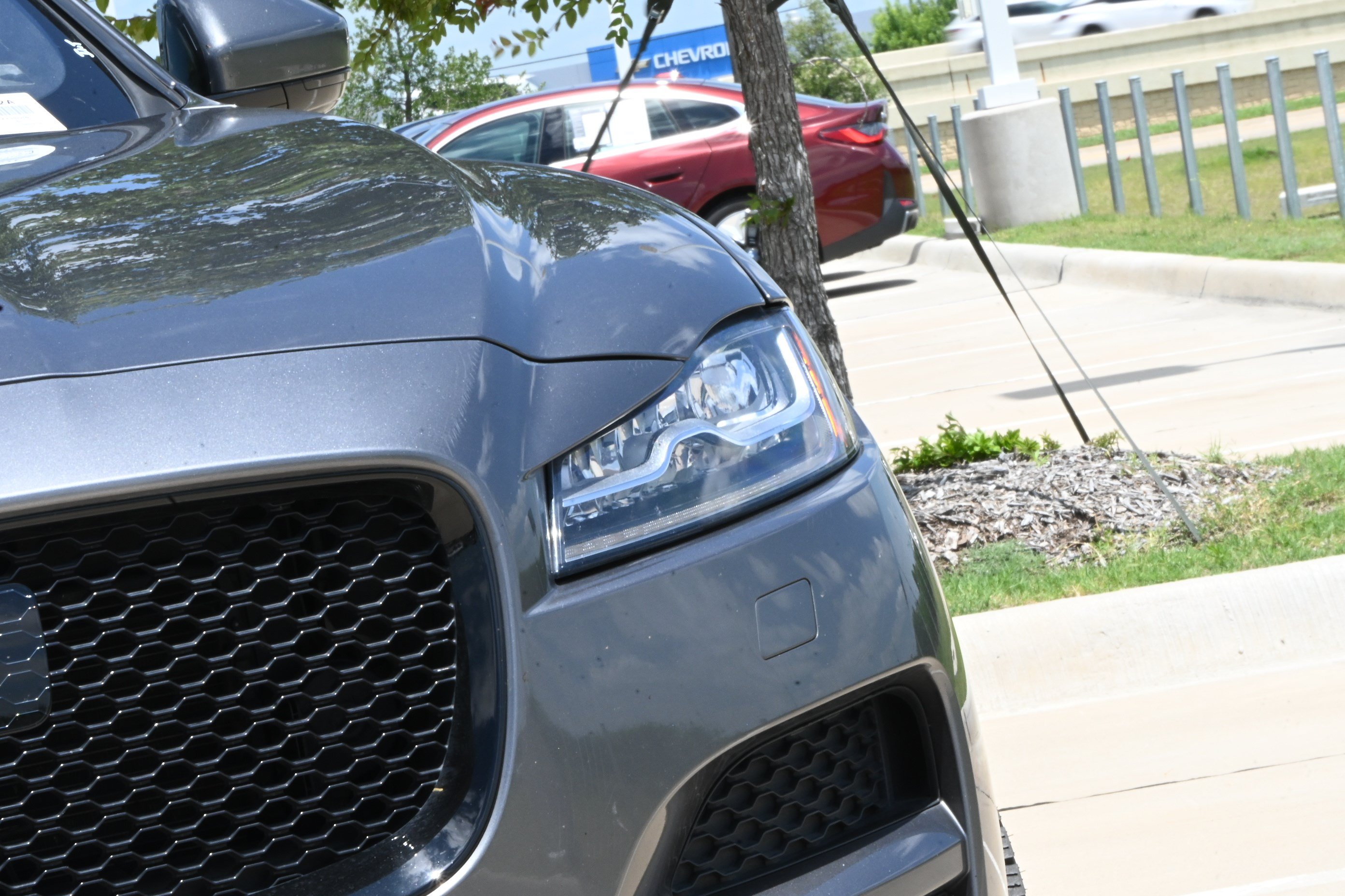 Used 2019 Jaguar F-PACE Prestige AWD/4WD image 10