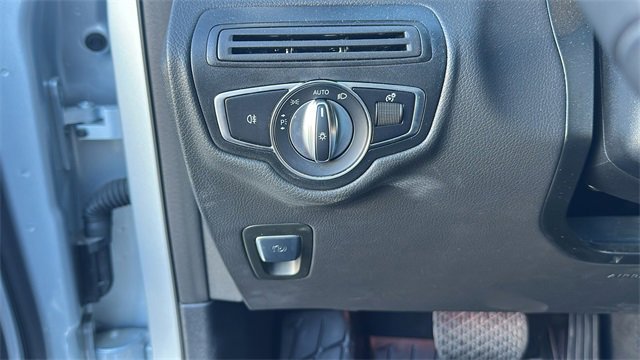 Certified 2022 Mercedes-Benz GLC 300 4MATIC image 17