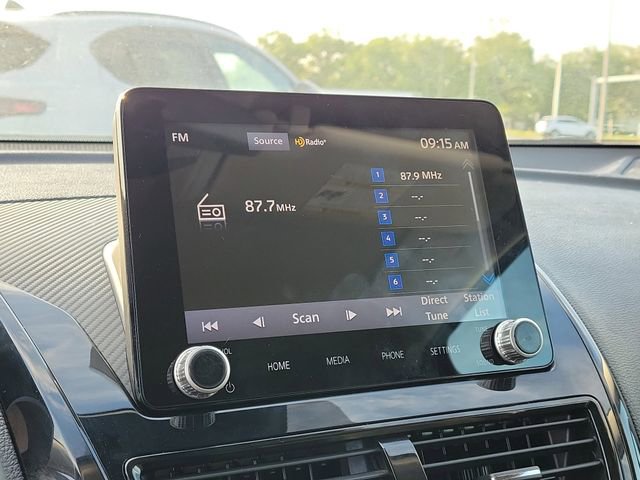 Used 2022 Mitsubishi Eclipse Cross LE image 21