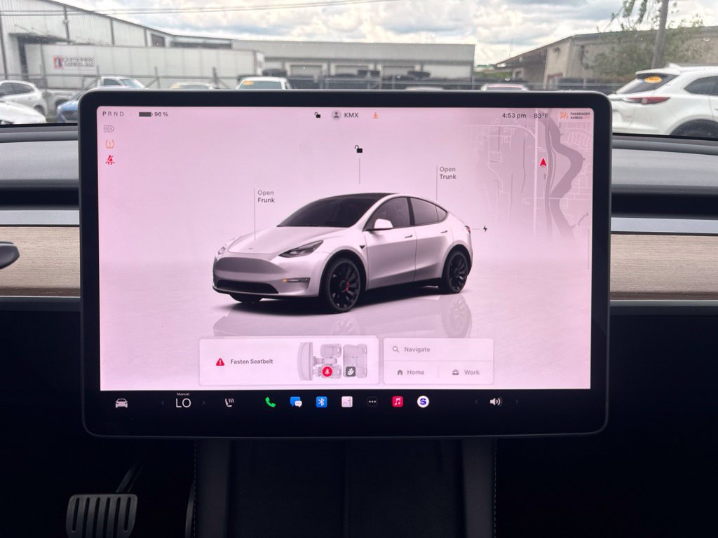 Used 2022 Tesla Model Y Performance AWD/4WD image 24