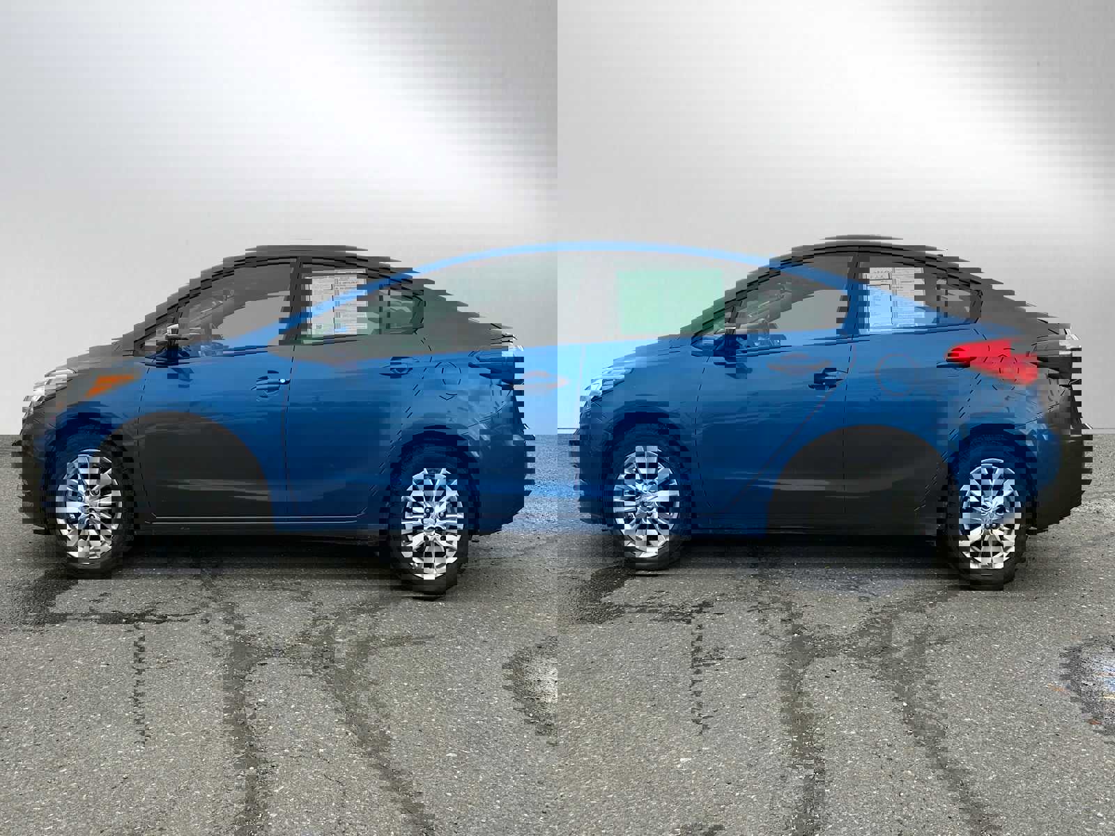 Used 2014 Kia Forte LX w/ Popular Package image 4