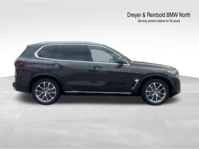 New 2026 BMW X5 xDrive50e w/ Climate Comfort Package AWD/4WD image 8