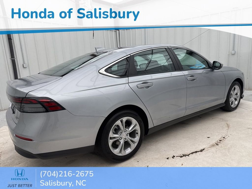 Certified 2023 Honda Accord LX image 12