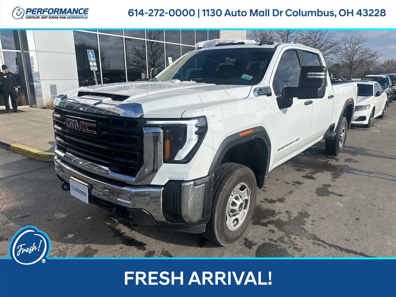 Used 2024 GMC Sierra 2500 Pro w/ Convenience Package image 8