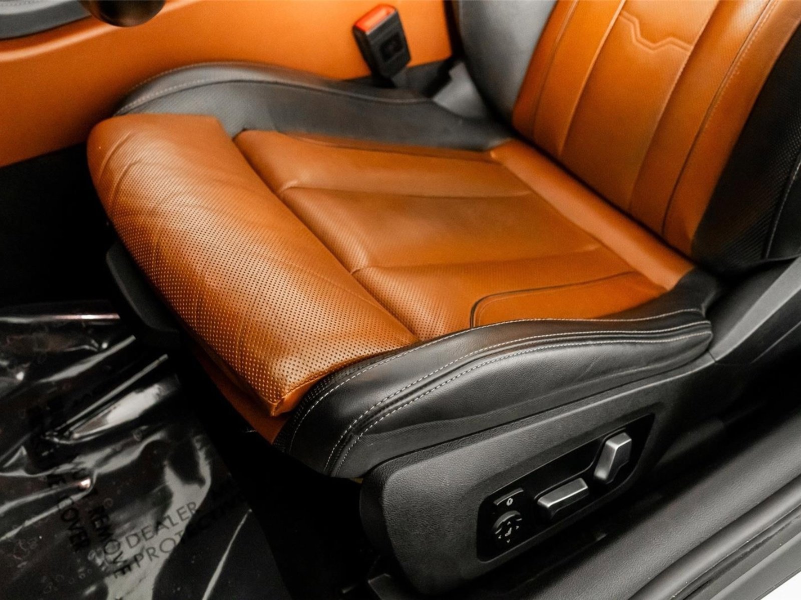 Used 2020 BMW 840i xDrive 840i xDrive Convertible w/ M Sport Package image 27