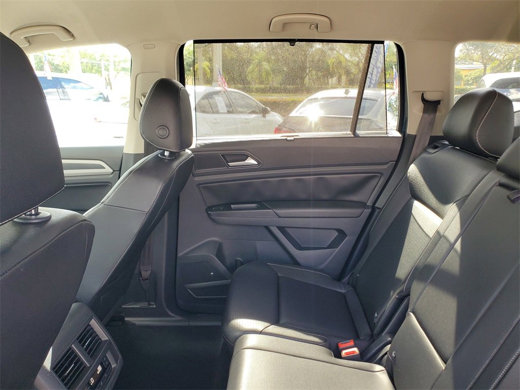 Used 2021 Volkswagen Atlas SE image 12