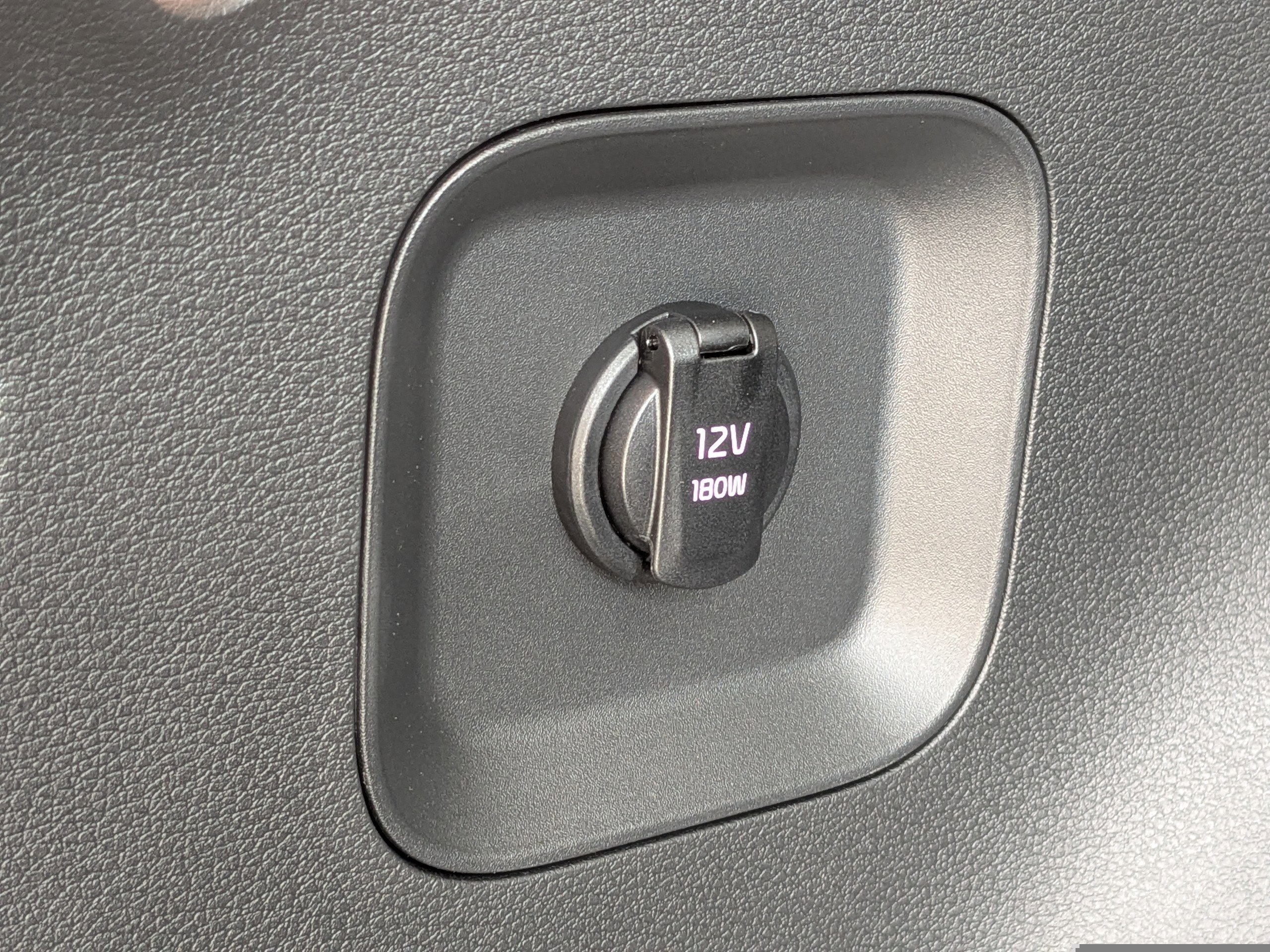 New 2026 Kia Sportage EX AWD/4WD image 15