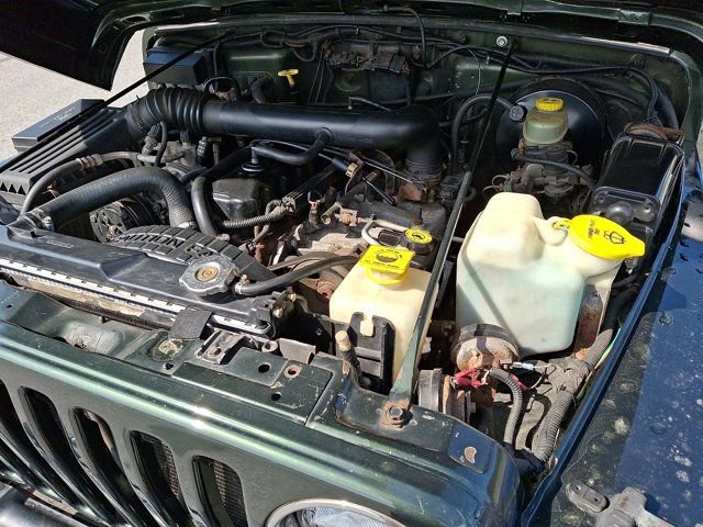 Used 1998 Jeep Wrangler Sahara image 33