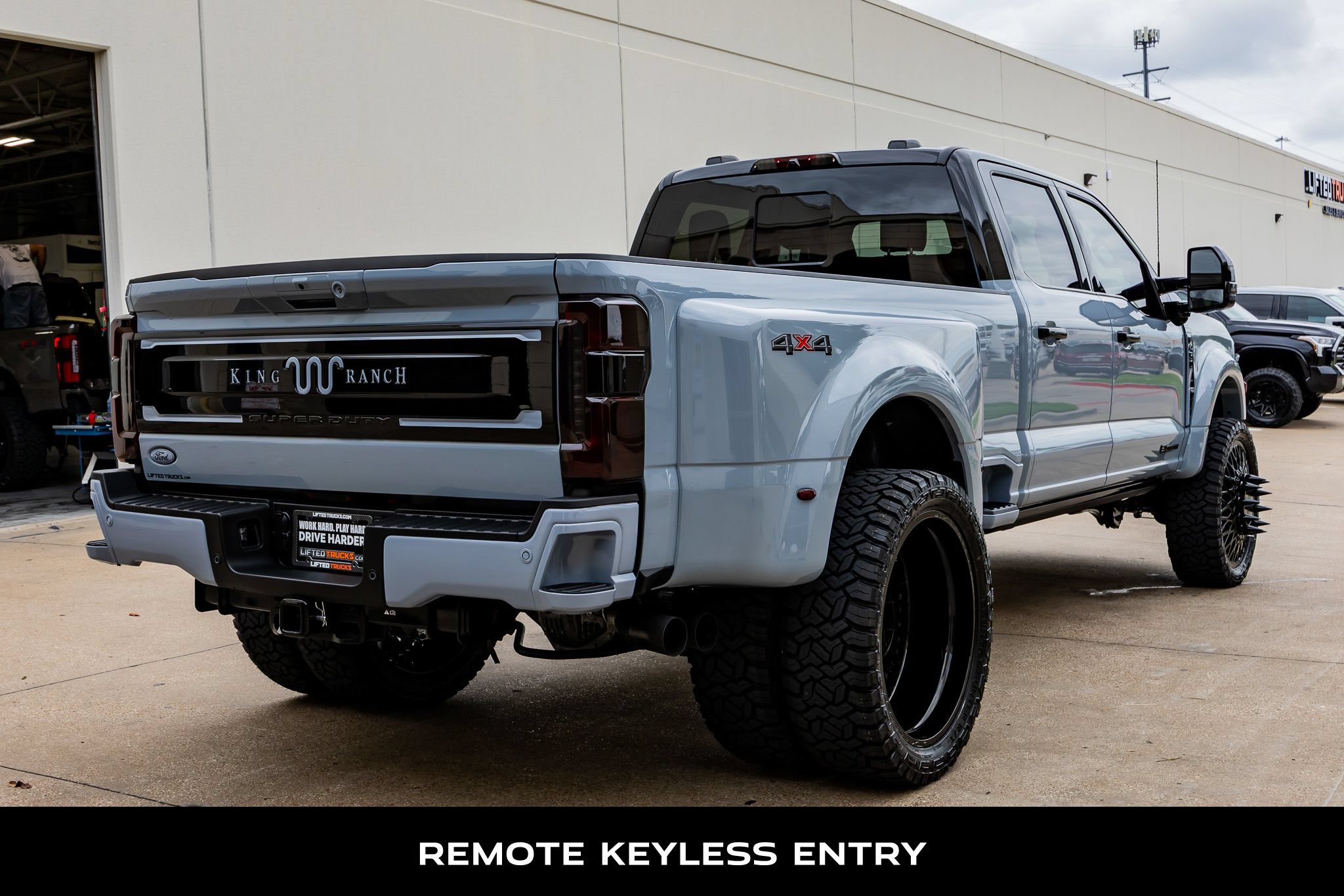 Used 2026 Ford F450 King Ranch w/ Chrome Package AWD/4WD image 10
