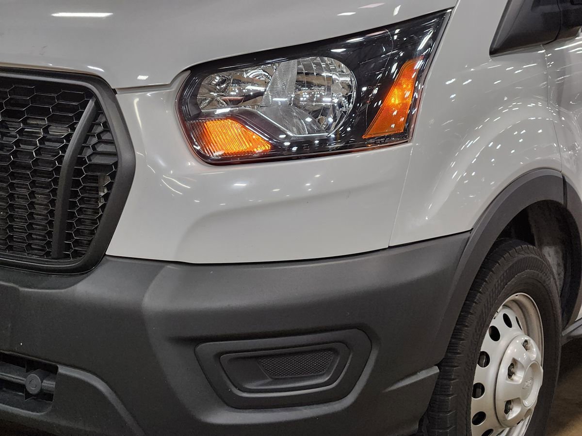 Used 2024 Ford Transit 150 Low Roof AWD image 14